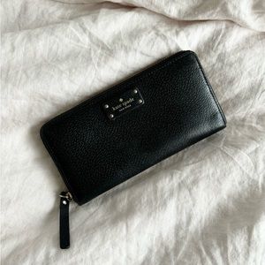 Black Kate Spade Wallet